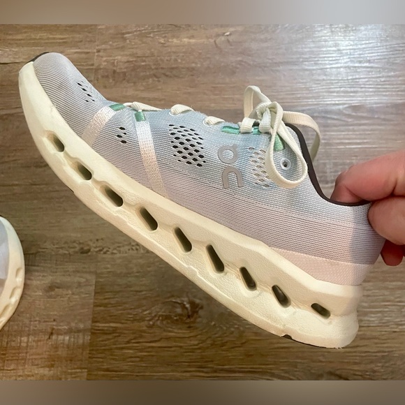 On Cloud Cloudsurfer Shoes Sneakers Women’s US 6.5 Running Cloud Athletic Active - Picture 7 of 12